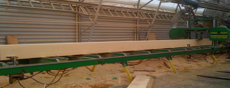 Milling lumber on the planer line